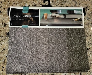 VTG 2009 TARGET Table Runner 14”x 90" Brown Tones With Metallic Sheen NEW - Picture 1 of 2