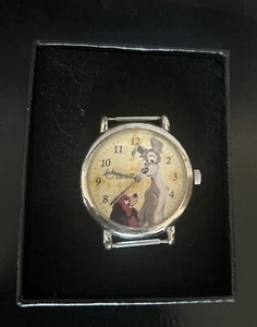 Disney Special Addition Lady and Tramp Uhr - braucht Batterie - ohne Armband - Bild 1 von 3