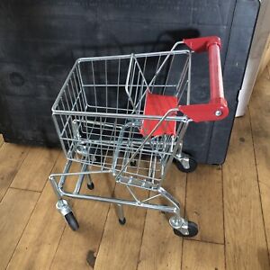 Melissa and Doug Childrens Metal Toy Shopping Trolley Pretend Role Play Shop 🛒
