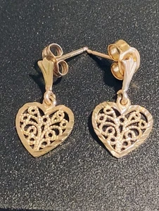 10 Karat Gelbgold Vintage Ohrringe in Herzform schönes Design und Details - Bild 1 von 5