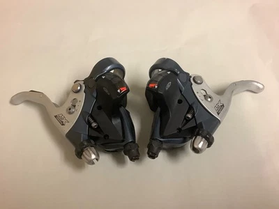 PALANCAS DE FRENO DE PALANCA DE CAMBIOS SHIMANO DEORE LX 9 X 3 VELOCIDADES ST-M570 Foto 1 de 4