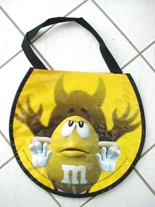 *M&M'S ET SKITTLES SAC CABAS ROND HALLOWEN CACAHOUETE JAUNE 2017 - Picture 1 of 3