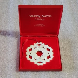 Longaberger Collectors Club Snow Days 2002 Claire Snowflake Ornament - Picture 1 of 3