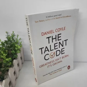 The Talent Code: Greatness isn't born. It's grown by Daniel Coyle (English) Pape - Picture 1 of 6