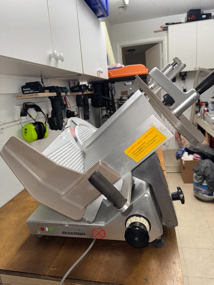 BIZERBA SE12 美国手册肉奶酪 DELI 切片器 13 英寸刀片 — 第 1/4 张图片