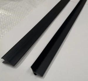 Austin 1100/1300 4dr Weather Seals External. Pair - Picture 1 of 3