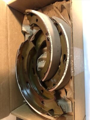 2003 2004 道奇 Dakota 正品 MoPar 停车刹车鞋套装 原始设备制造商 全新 — 第 1/2 张图片