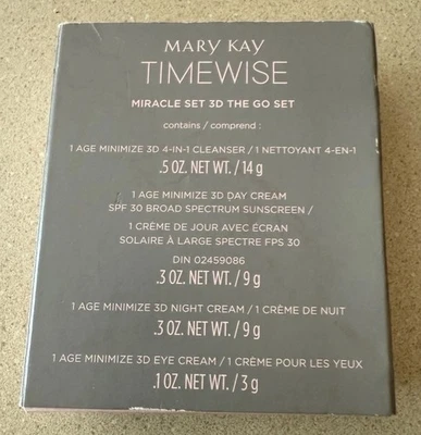 Mary Kay TimeWise Age Minimize 3D Miracle Set - 4 Pieces - Image 1 of 3