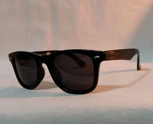 Foster Grant SR1223 Sunglasses Polarized Black 48□16-140 Grey Lenses - Picture 1 of 4