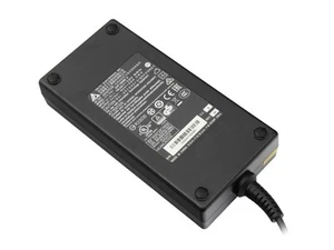 Medion Erazer X7842 (P670RE1-M) Original 180 Watt Ladegerät - Bild 1 von 5