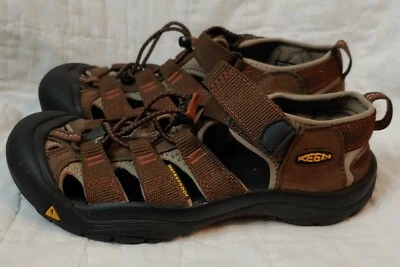 SANDALIAS DEPORTIVAS KEEN YOUTH NEWPORT H2 #1006570 MARRÓN Impermeables Talla 3 Usadas en Excelente Condición Foto 1 de 4