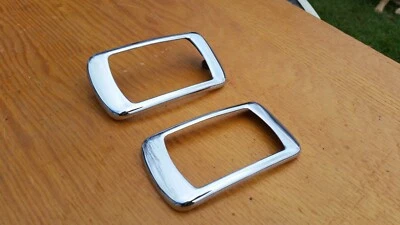 Biseles de luz trasera Plymouth Dodge Deluxe P9 Road King 1940 muy bonitos a excelentes Foto 1 de 4