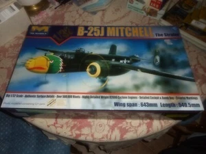 HK 01S01, 1/32 B-25J MITCHELL THE STRAFER, MERIT EXCLUSIVE PLASTIC MODEL KIT - Picture 1 of 13
