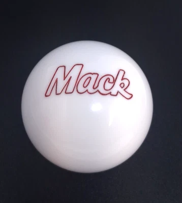 Semirremolque Mack Trucks estilo carretera blanco perilla de cambio Foto 1 de 3