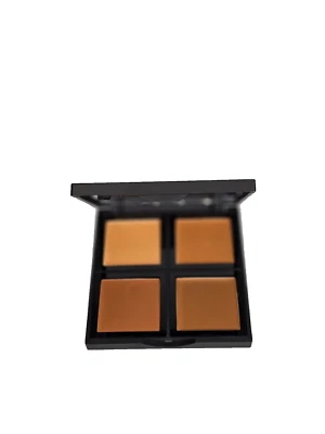 e.l.f. Foundation Palette Medium/Dark with mirror - Image 1 of 4