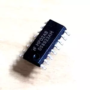 DS8923AM RICETRASMETTITORE IC COMPLETO 2/2 16 PIN SOIC SMD NUOVO! - Foto 1 di 1