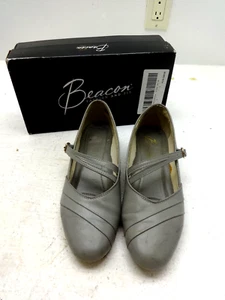 Vintage Beacon Womens Shoes Gray Leather Low Heel Mary Janes Size 8.5 M - Picture 1 of 7