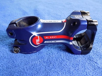 FELT AL STEM 70MM  31.8MM BAR  +/-10 DEG RISE 1-1/8 BLUE ALLOY USED EXCELLENT - Image 1 of 4