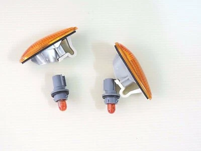01-03 MITSUBISHI JDM LANCER 03 04 05 06 EVO AMBER SIDE MARKER LIGHTS FAST SHIP - Image 1 of 4