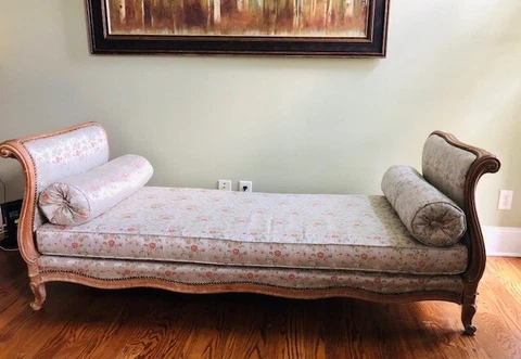 Beautiful Antique Louis XV Chaise Lounge Daybed Cover