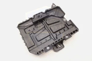 HYUNDAI KONA 18 19 20 21 22 23 BATTERY TRAY HOLDER PLASTIC BASE 37150J9500 OEM - Picture 1 of 6