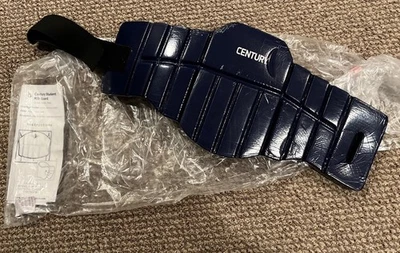 Protector de costilla/pecho Student Sparring por siglo azul talla niño karate Foto 1 de 4