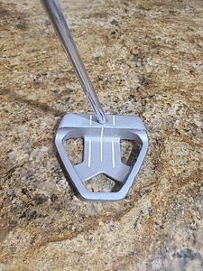 Medicus Overspin center-shaft mallet putter = 34" - Picture 1 of 4