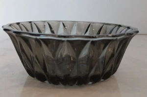 Vintage Libbey Glass 6" Dinner Bowl Smoke Color with Diamond Scroll-Discontinued - Picture 1 of 5