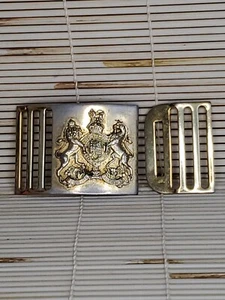 Vintage Royal British UK Wappen massiv Messing Gürtelschnalle & gelblicher Gürtel - Bild 1 von 6