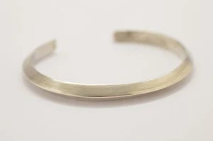 925 Sterling Silver Cuff Bangle Bracelet. 21 grams, 5.3" - Picture 1 of 12