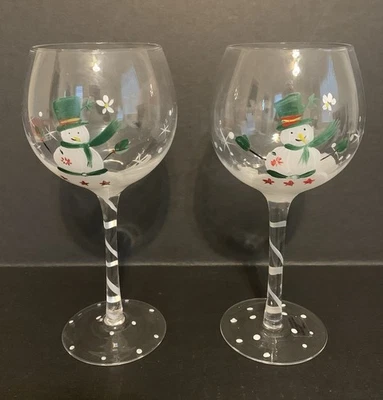 Juego de 2 copas de vino Happy Snowman Navidad pintadas a mano hogar esenciales copa Foto 1 de 4