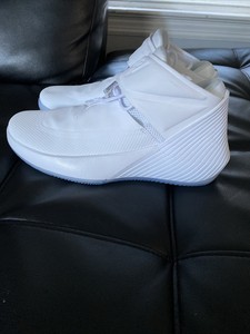 Las mejores ofertas en Zapatillas de baloncesto Ancho AA para hombres | eBay
