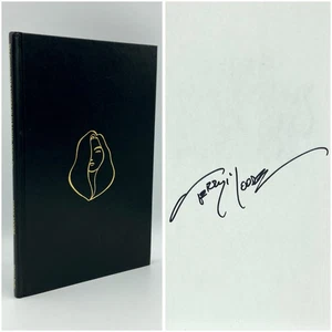 *Signed* The Complete Strangers in Paradise Vol 1 - Terry Moore (Abstract, 1998) - Picture 1 of 13