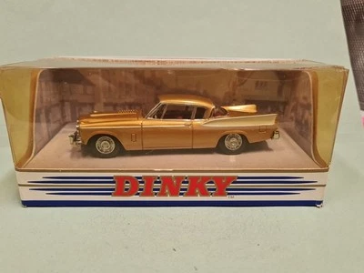 DINKY TOYS 26 STUDEBAKER GOLDEN HAWK SCALA  1:43  - Immagine 1 di 4