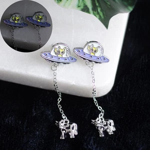 Glow in the Dark Alien Abduction Dangle Earrings - Brand New - Foto 1 di 3