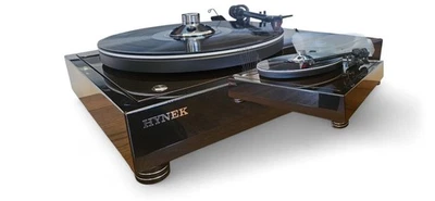 Record Player  Turntable Hynek Carbon One premium High-End turntable belt drive  - Image 1 of 4