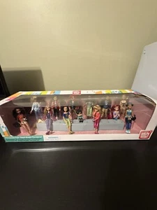 DISNEY STORE WRECK IT RALPH 2 “RALPH BREAKS THE INTERNET” PRINCESSES SET READ DE - Picture 1 of 8