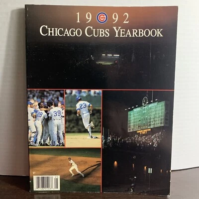 1992 CHICAGO CUBS Yearbook RYNE SANDBERG Wrigley Field ANDRE DAWSON Greg MADDUX - Image 1 of 4