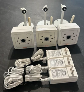 Lot of 3 Vivint Alarm Wireless Camera White ADC-V520IR w/ Power Supply Tested - Picture 1 of 4
