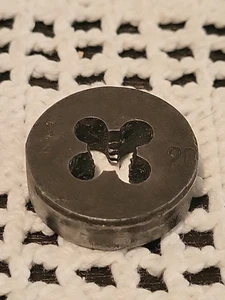 UNBRANDED 1" ROUND ADJUSTABLE DIE 1/4"-20x1" - Picture 1 of 5