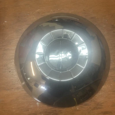 Tapacubos Kaiser 1949-1950 de colección cubierta de rueda EE. UU. Foto 1 de 3