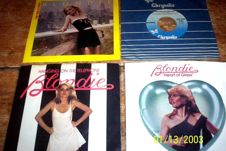 BLONDIE ( 4 ) VINYL PS 45 lot: TELEPHONE LINE / TIDE / ONE WAY / HEART OF GLASS - Image 1 of 1