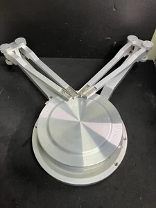 AMAT VHP ROBOT HUB ASSY & ARM ASSY/0010-22938/0040-03662/0040-03663/0040-03664 - Picture 1 of 12