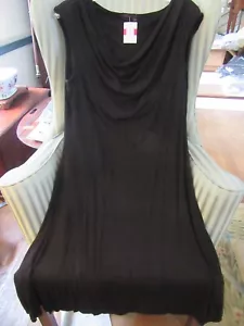 FRISCHE PRODUKTE ELEGANTES & STILVOLLES "DREAMTIME" DRAPIERTES KLEID AUF SCHWARZ (XL) - Bild 1 von 6
