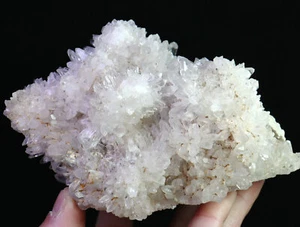 Hermoso espécimen de racimo de cristal de cuarzo blanco de crisantemo natural de 1,85 libras - Imagen 1 de 9