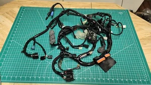 NUEVO 2000-2022 KAWASAKI NINJA 650 ABS OEM MOTOR PRINCIPAL ARNÉS DE CABLEADO TELAR DE CABLES - Imagen 1 de 8