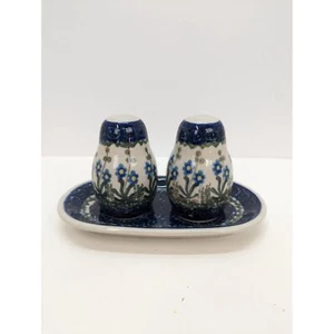 Salt and Pepper Set Ceramika Artystyczna With Tray Hand Made Poland Blue Floral - Picture 1 of 8