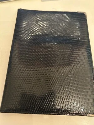 Gucci Black Lizard Passport and credit card case - Image 1 of 4