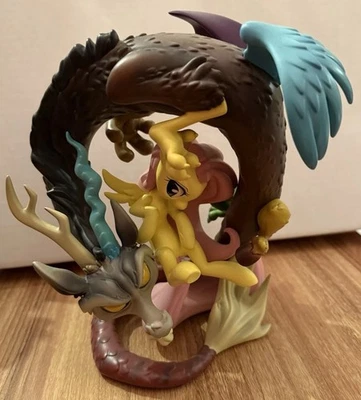 My Little Pony ~ Discord Flutter On ~ Muy Raro ~ Nos encanta la estatua fina ~ Sajira Foto 1 de 4