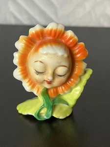 Vintage Japan Anthropomorphic Flower Face Whimsical Replacement Salt Pepper - Picture 1 of 5